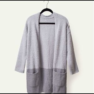 Thread and supply cozy cloud wrap
